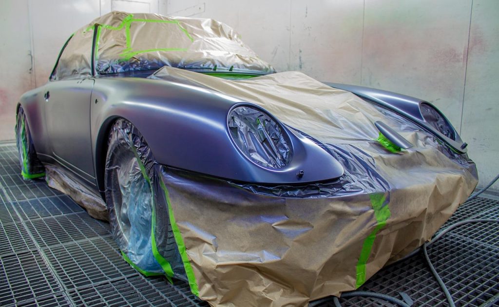 Professionele auto detailing en autospuiterij diensten in Barendrecht voor lakcorrectie en keramische coating